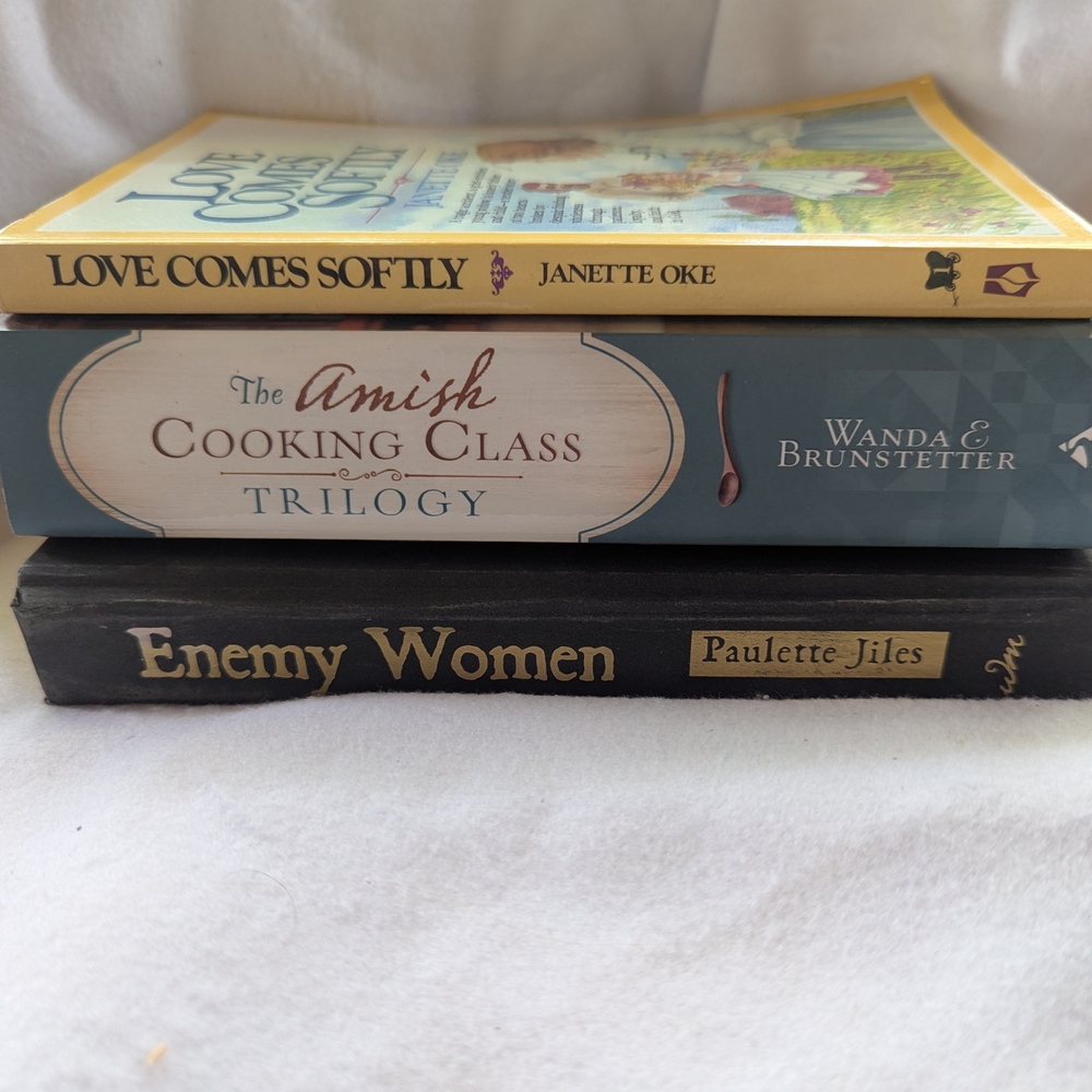 Amish Cooking Class Trilogy by - Cream and Blue